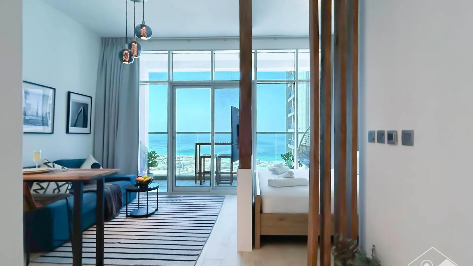 Balcony Bliss Cozy Studio With Marina Views Dubai Apartment